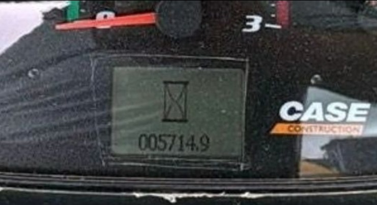 RETROESCAVADEIRA CASE 580N ANO 2020