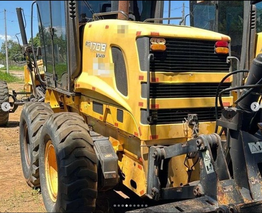 MOTONIVELADORA NEW HOLLAND RG170B ANO 2016