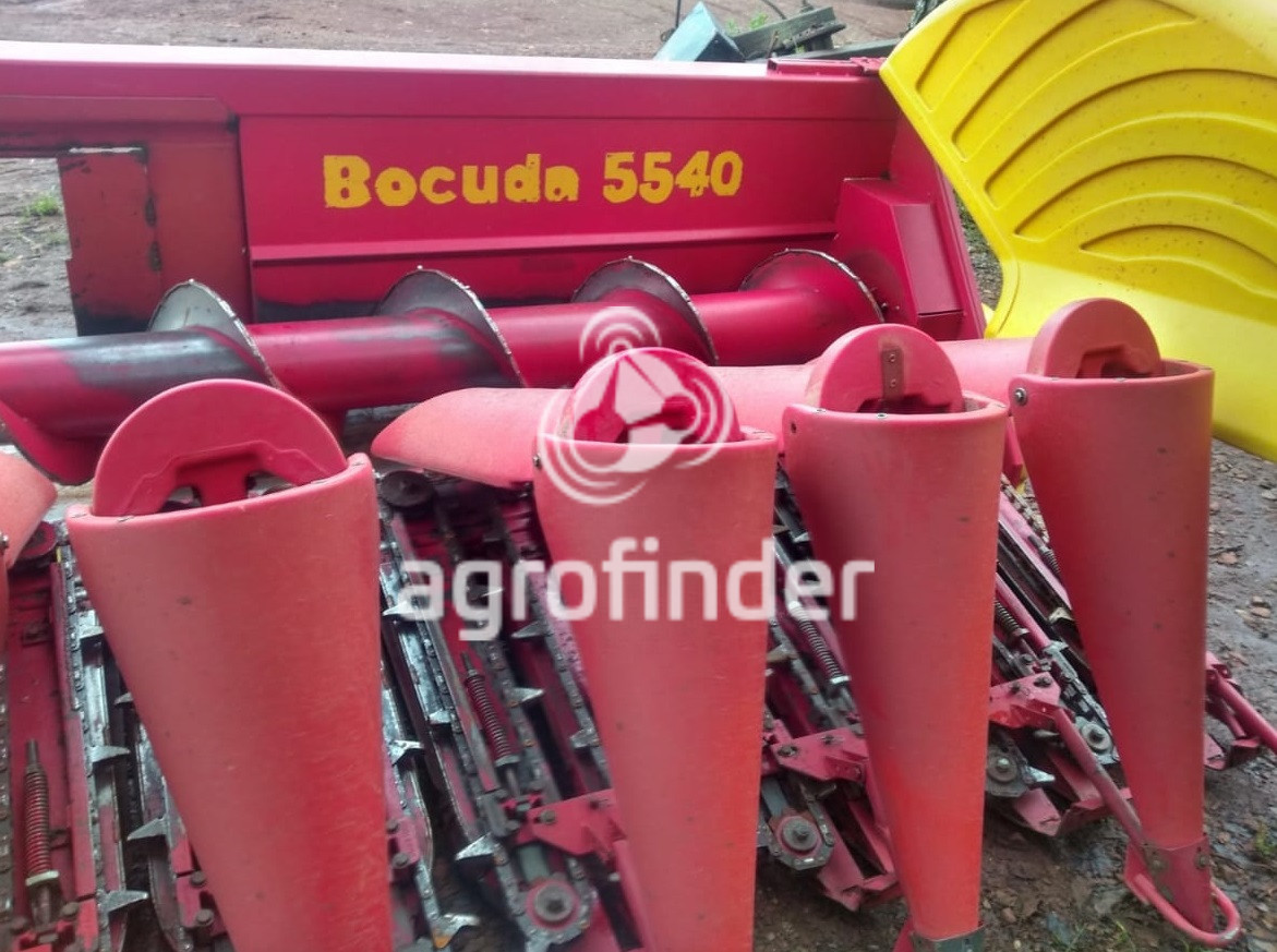 Plataforma de Milho Vence Tudo Bocuda 5540 Ano 2010