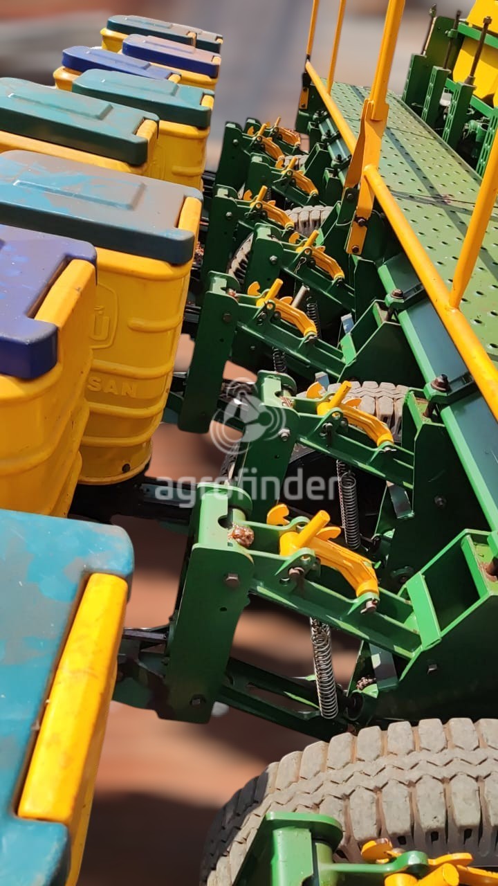 Plantadeira de Verão Tatu  UltraFlex Ano  2013