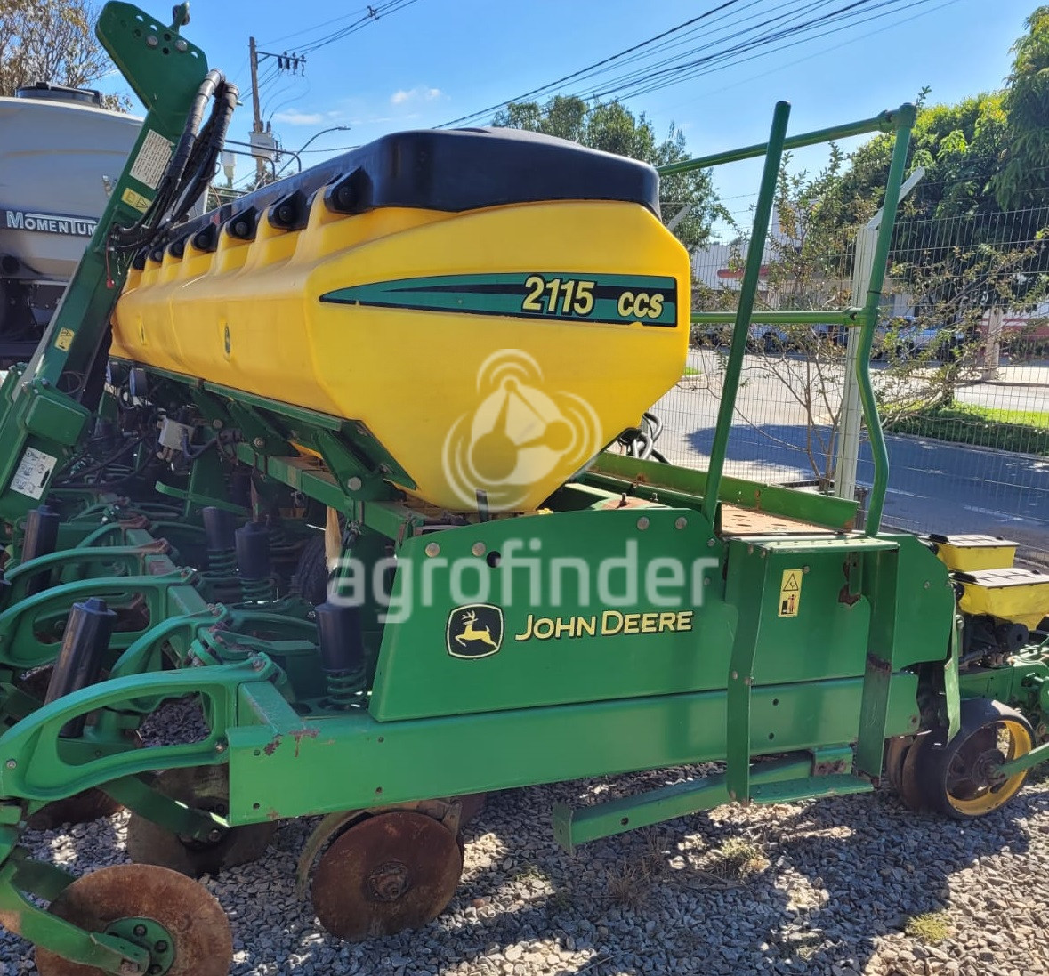 Plantadeira de verão John Deere 2115 CCS ano 2018