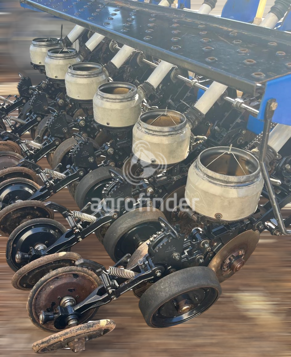 Plantadeira de verão New Holland SHM13 Ano 2013