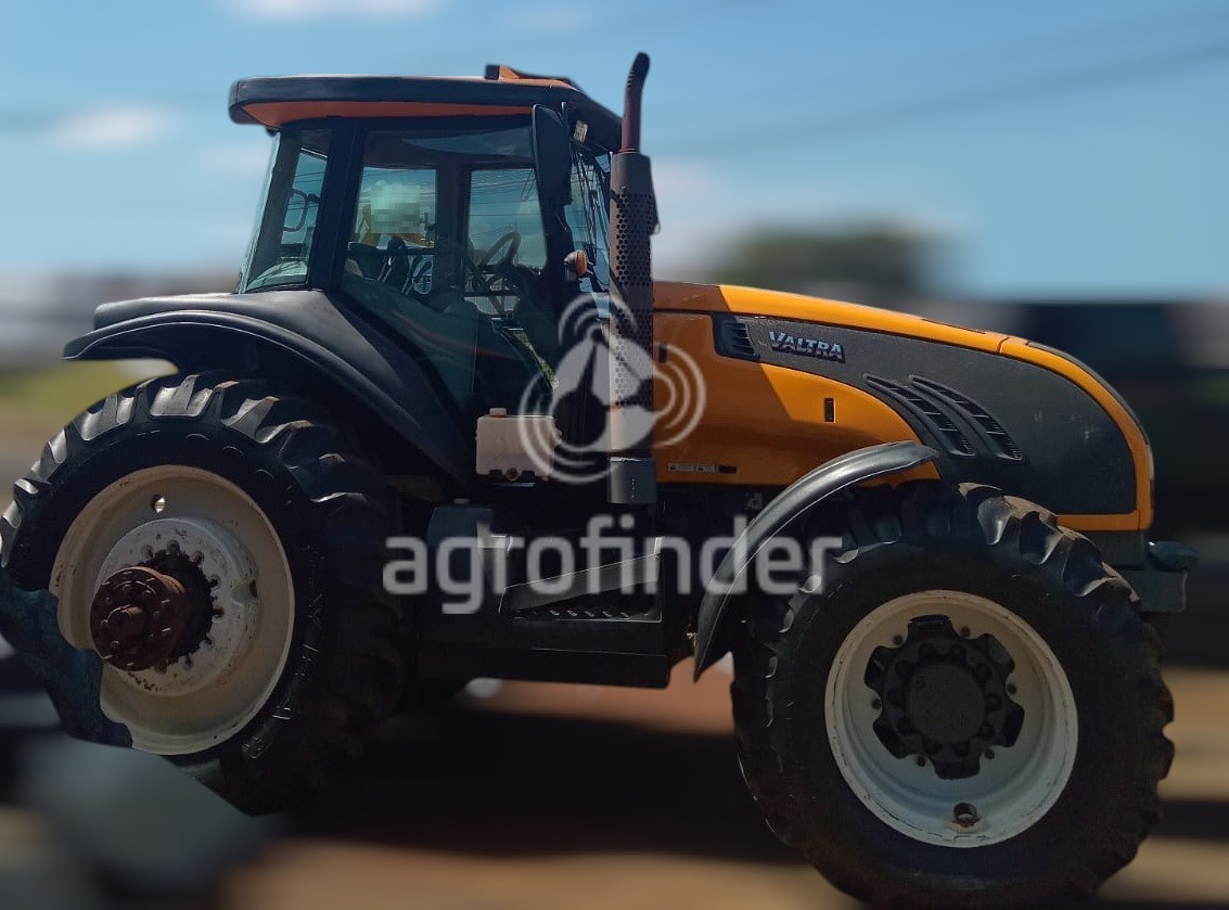 Trator Valtra BT210 ano 2013