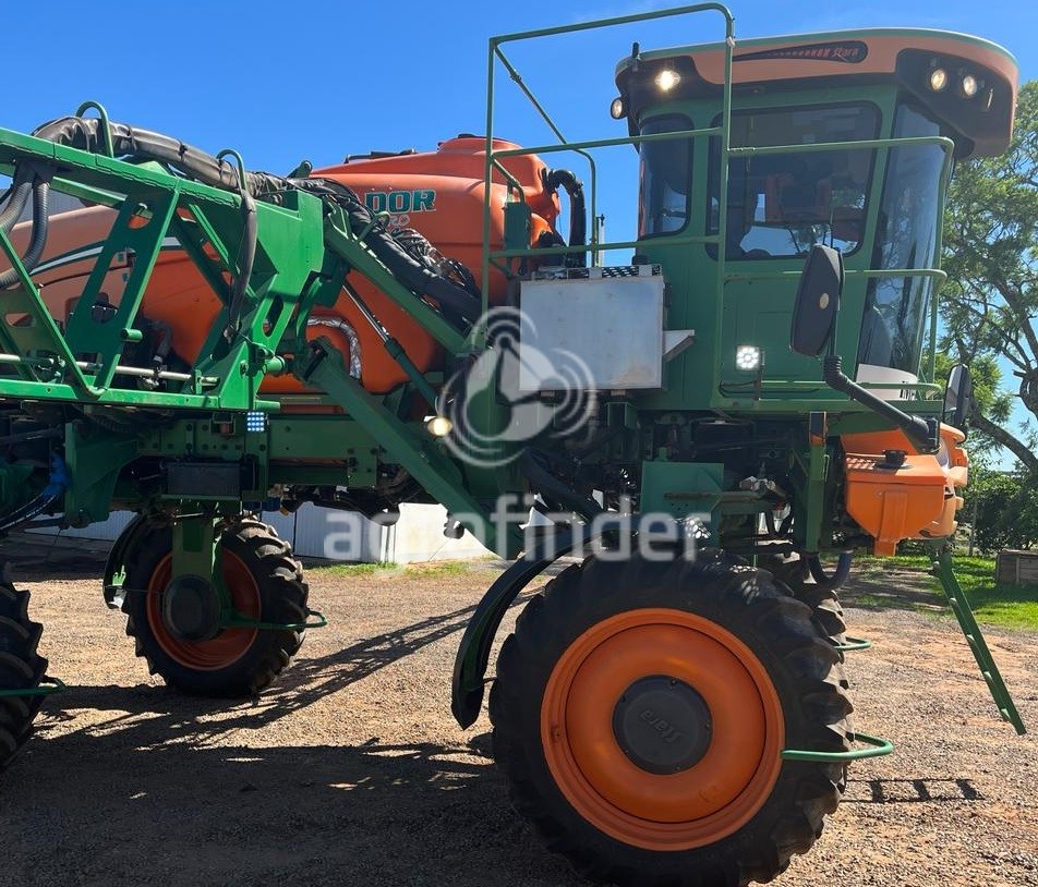 Pulverizador Autop. Stara Imperador 2650 ano 2015