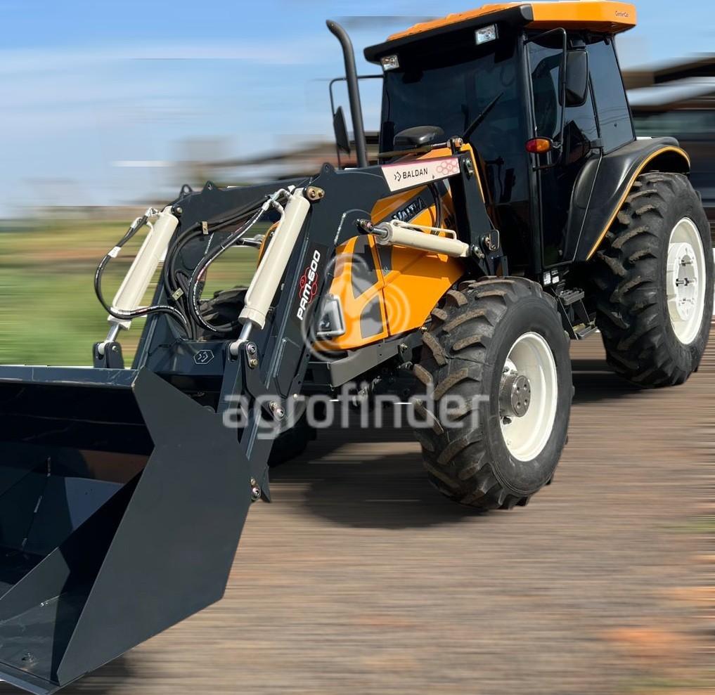 Trator Valtra BM100 Ano 2016