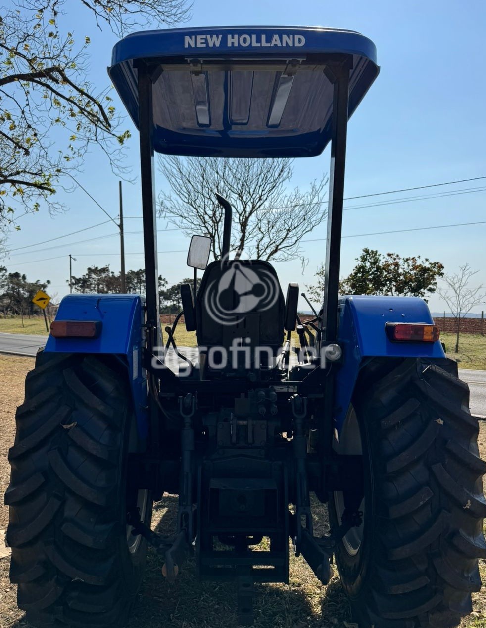 Trator New Holland TL75E Ano 2011