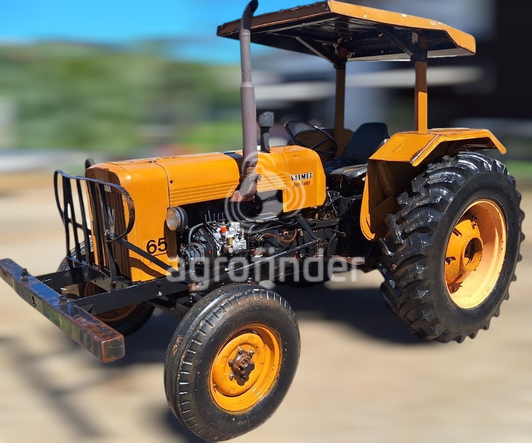 Trator Valmet 65 ano 1978