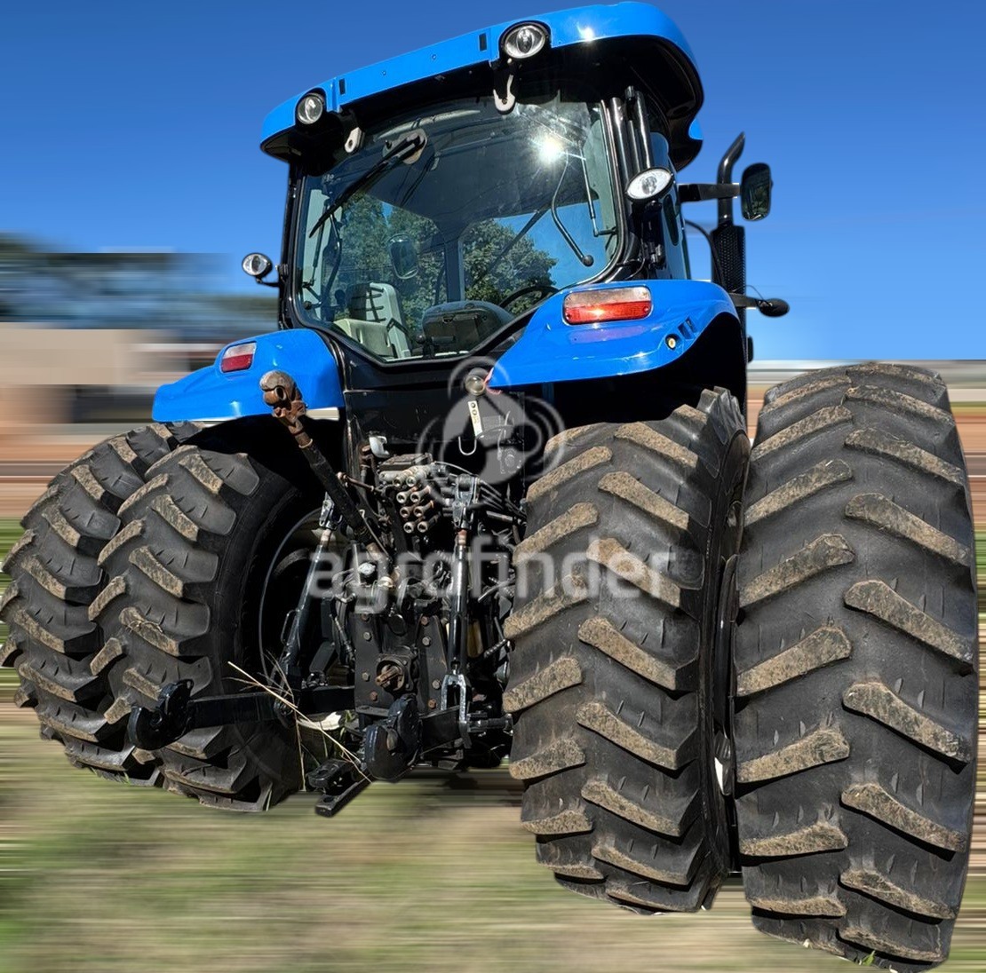 Trator New Holland T7 205 ano 2016