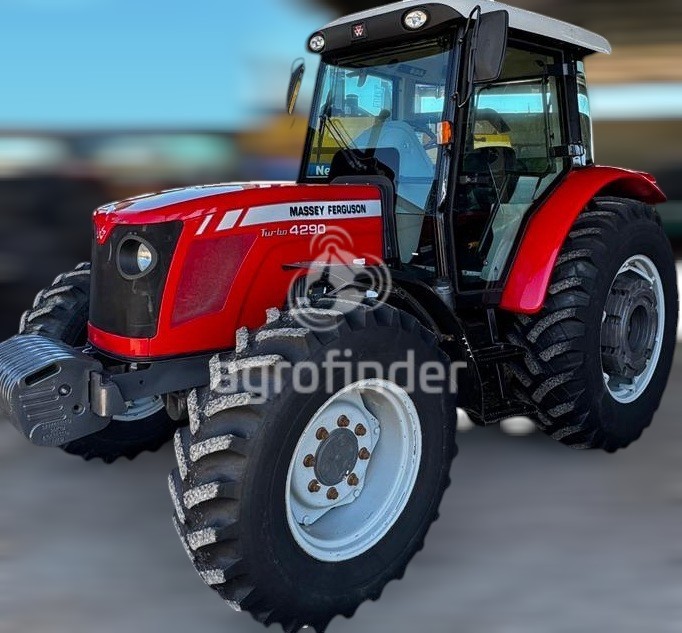 Trator Massey Ferguson  4290 ano 2014