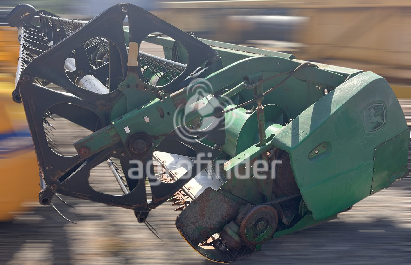 Plataforma de corte John Deere 630F Ano 2004