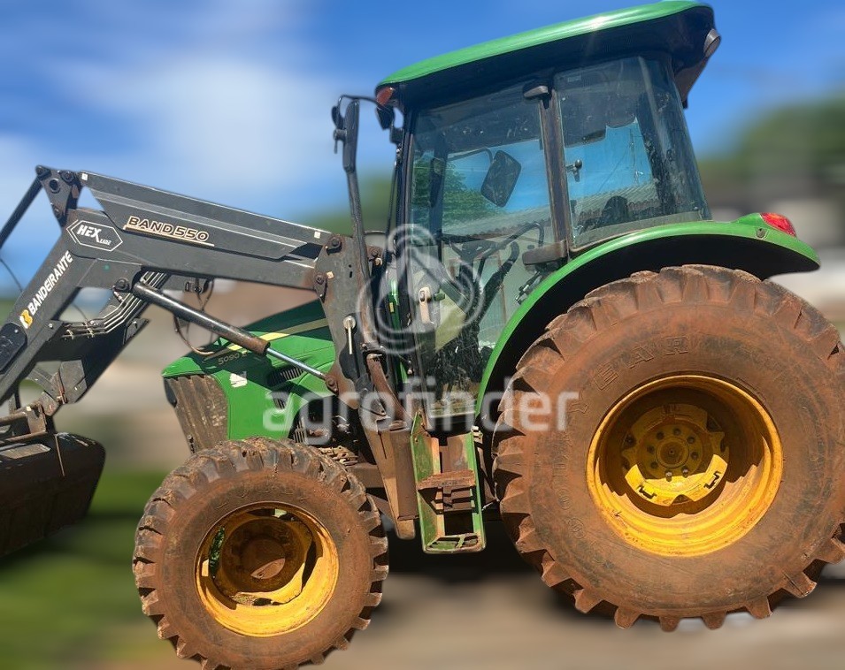 Trator John Deere 5090E ano 2018