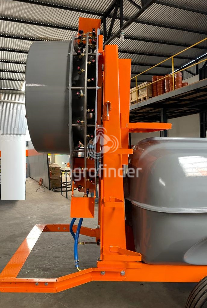 Pulverizador de Arrasto Agroma Agro Turbo2000 ano 2022