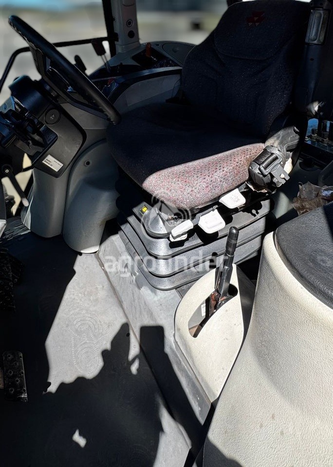 Trator Massey Ferguson  7390 Dyna6 ano 2013