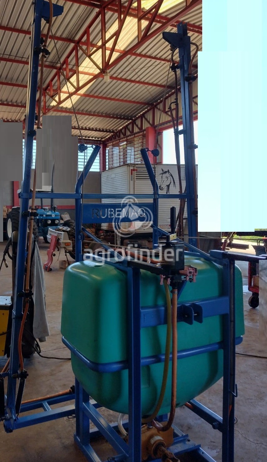 Pulverizador Hidráulico Rubemq 400 litros  Ano 1999