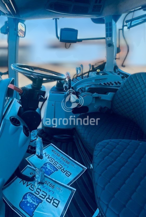 Trator New Holland T7.245 ano 2015