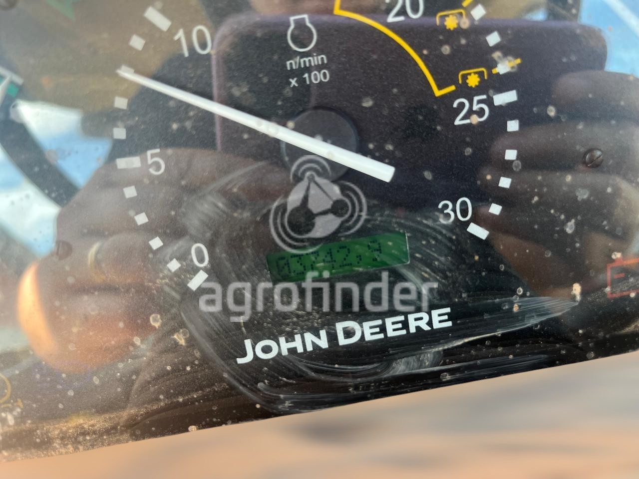 Trator John Deere 5090E ano 2018