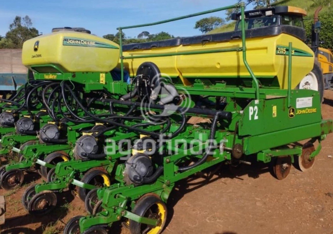 Plantadeira de Verão John Deere 2115CCS ano 2013