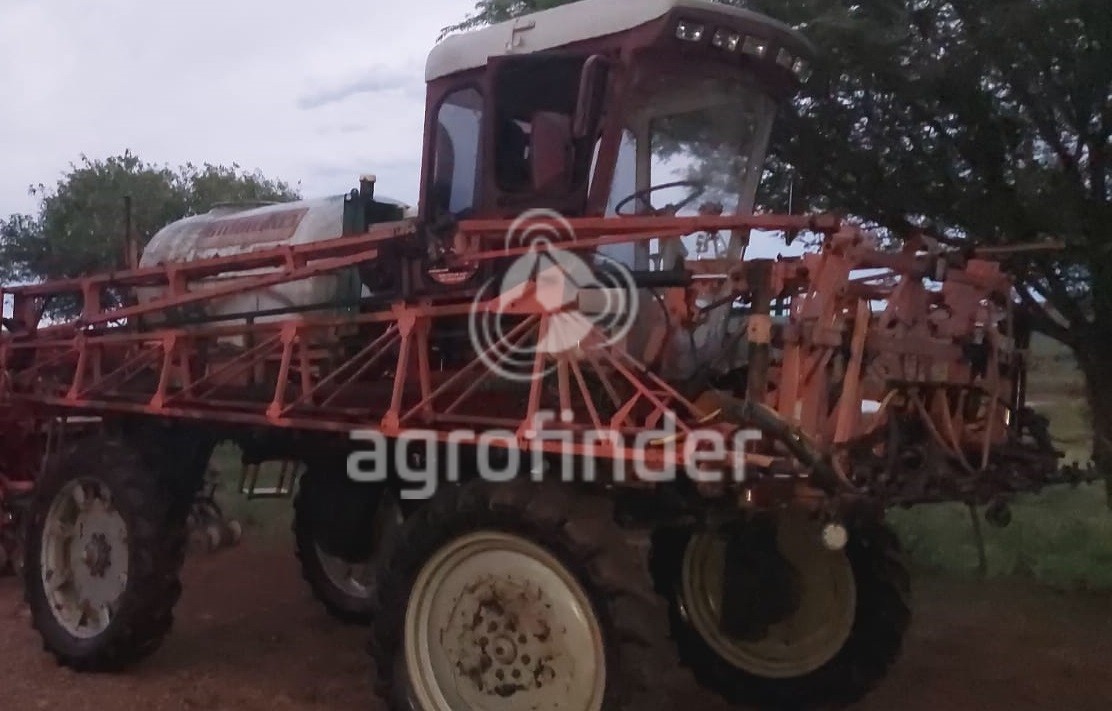 Pulverizador Montado Maxsystem 2000 Ano 2002