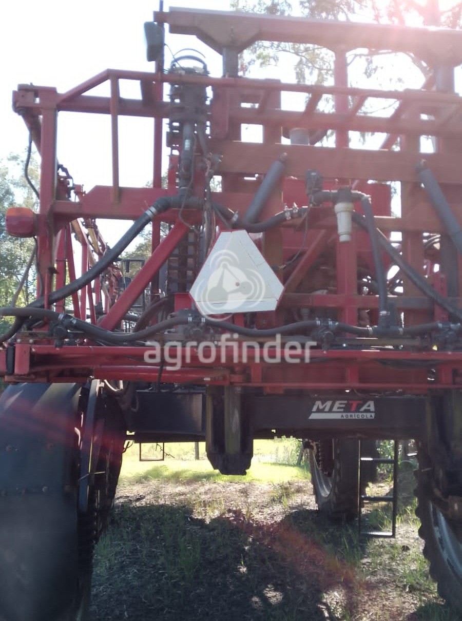 Pulverizador Autopropelido Case Patriot350 Ano 2013