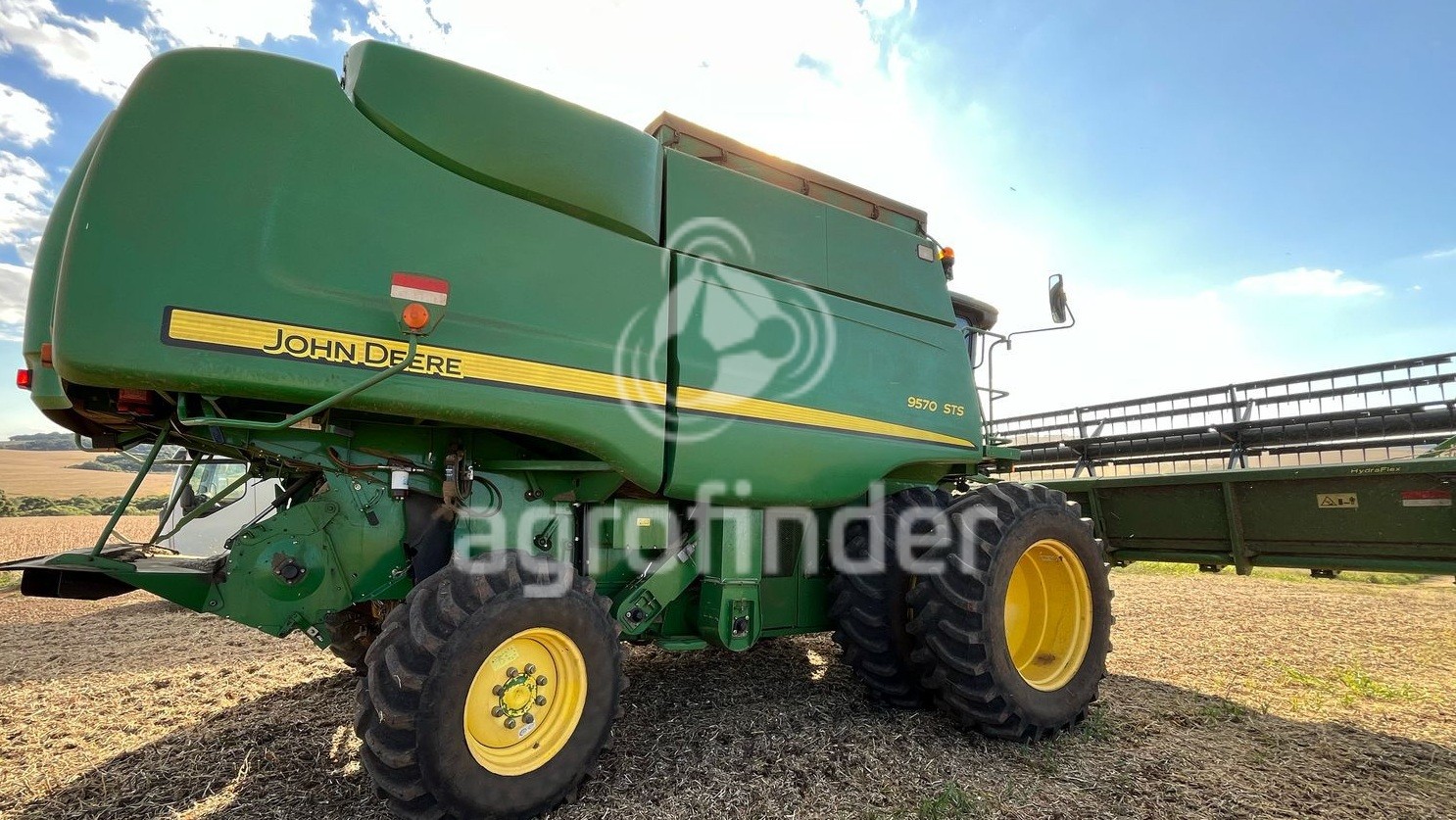 Colheitadeira John Deere STS9570 ano 2011