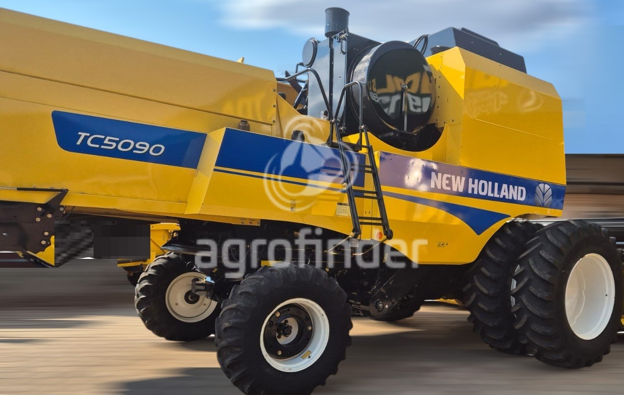 Colheitadeira New Holland TC5090 Ano 2017