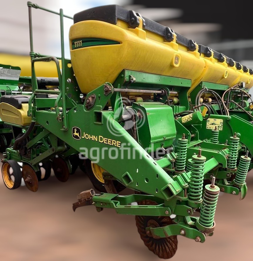 Plantadeira de Verão John Deere 1111 ano 2011