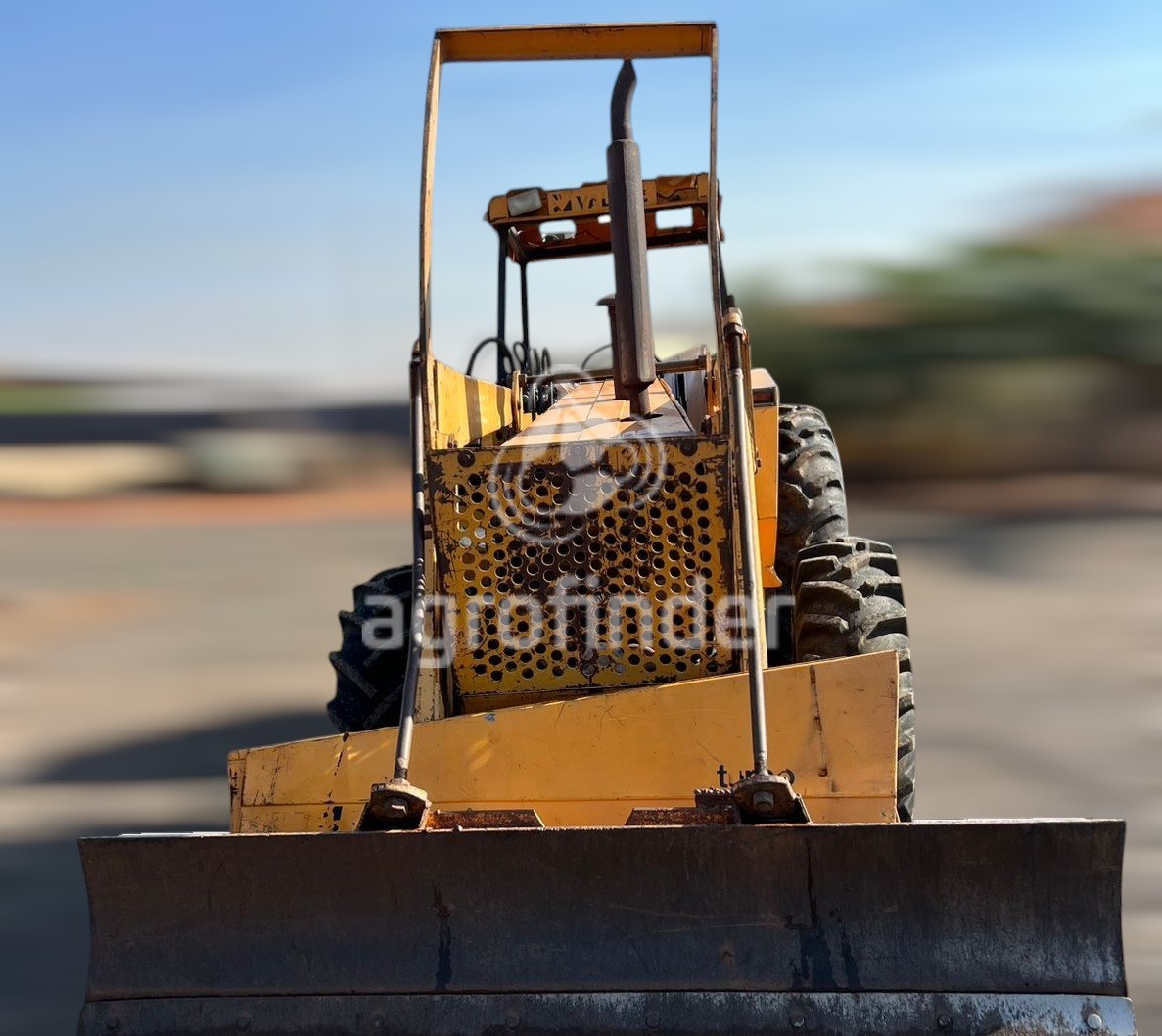 Trator Valmet 985 ano 1995