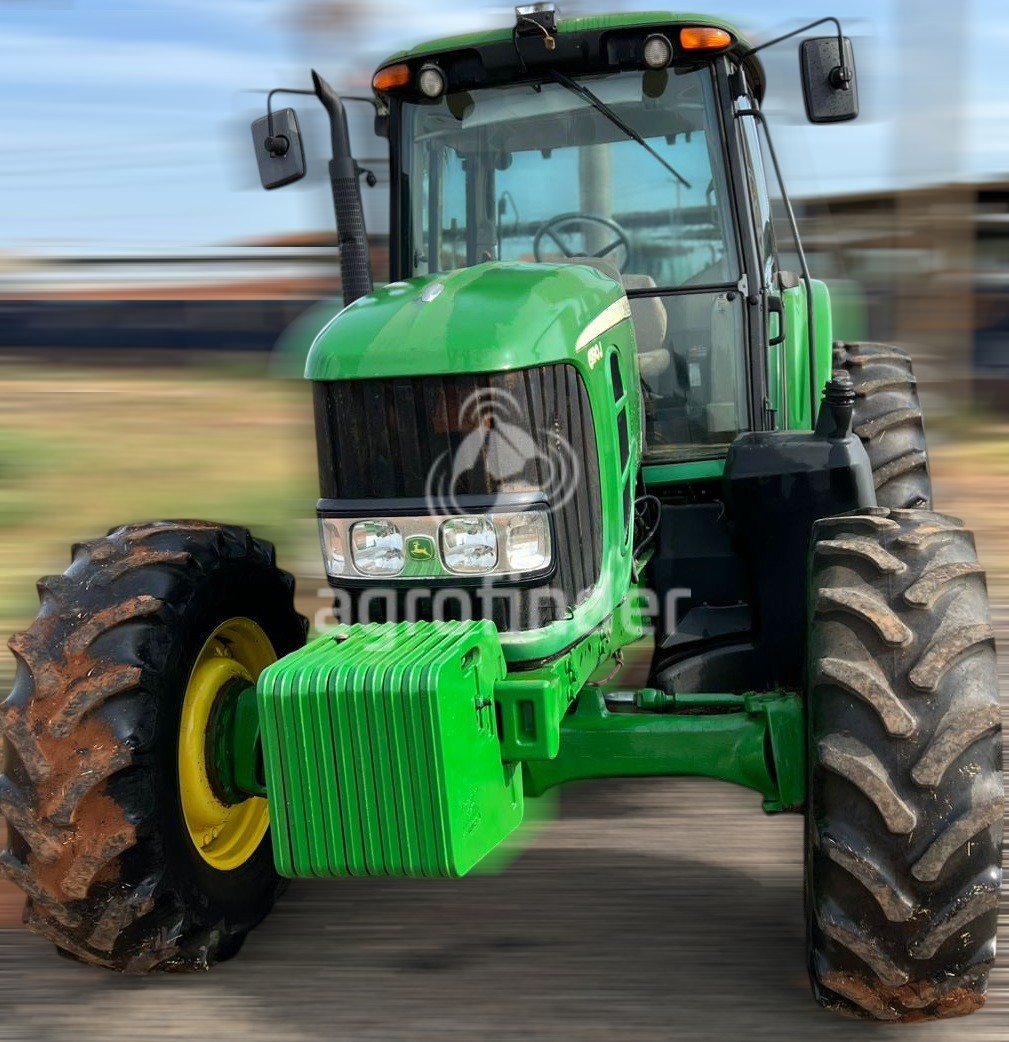 Trator John Deere 6190J 2017