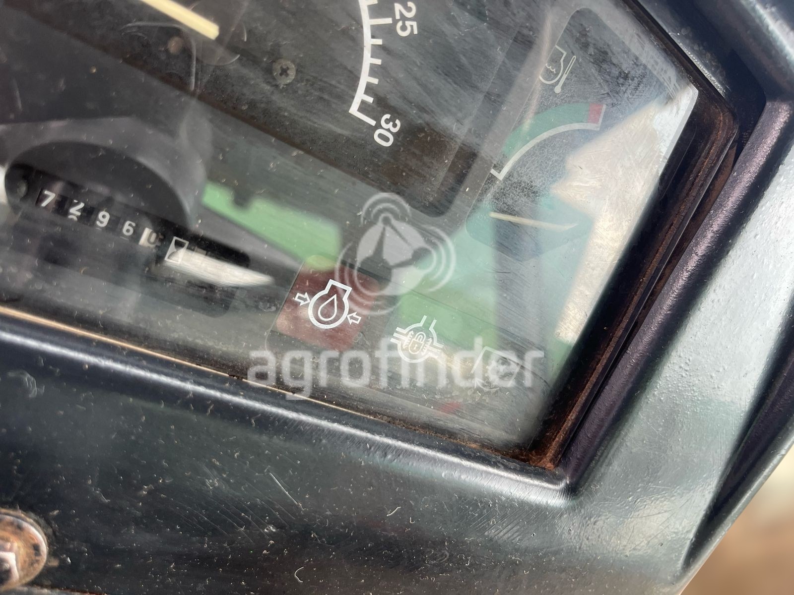 Trator Jonh Deere 6600 ano 1999