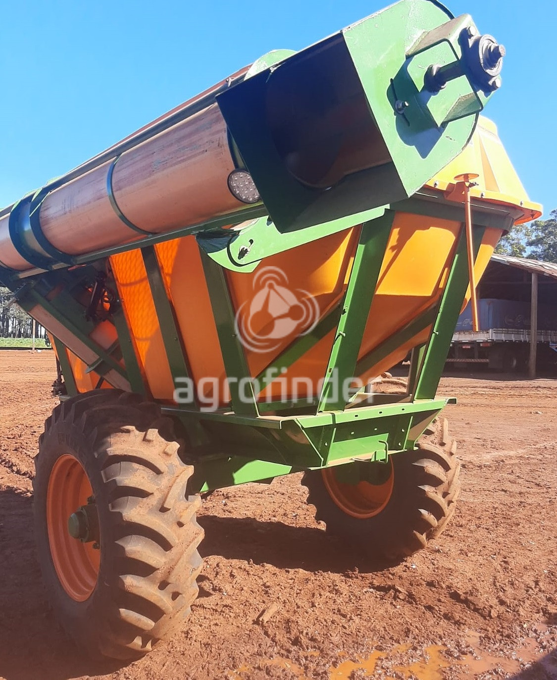 Graneleiro Stara Reboke 11000 Ano 2006