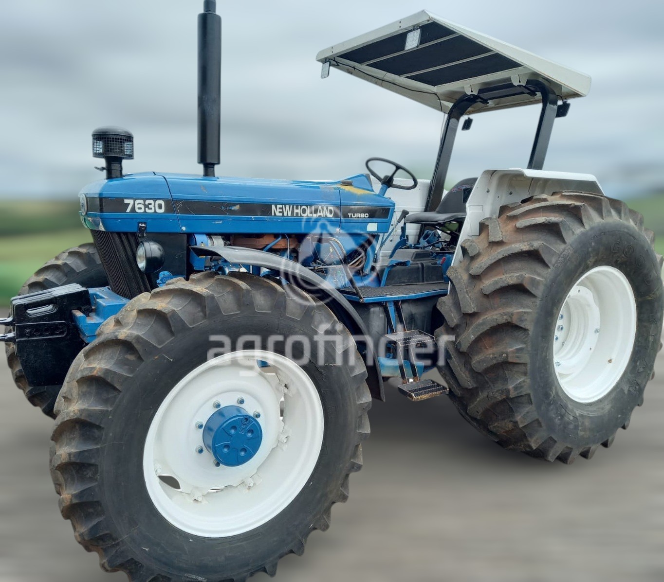 Trator New Holland 7630 ano 2000