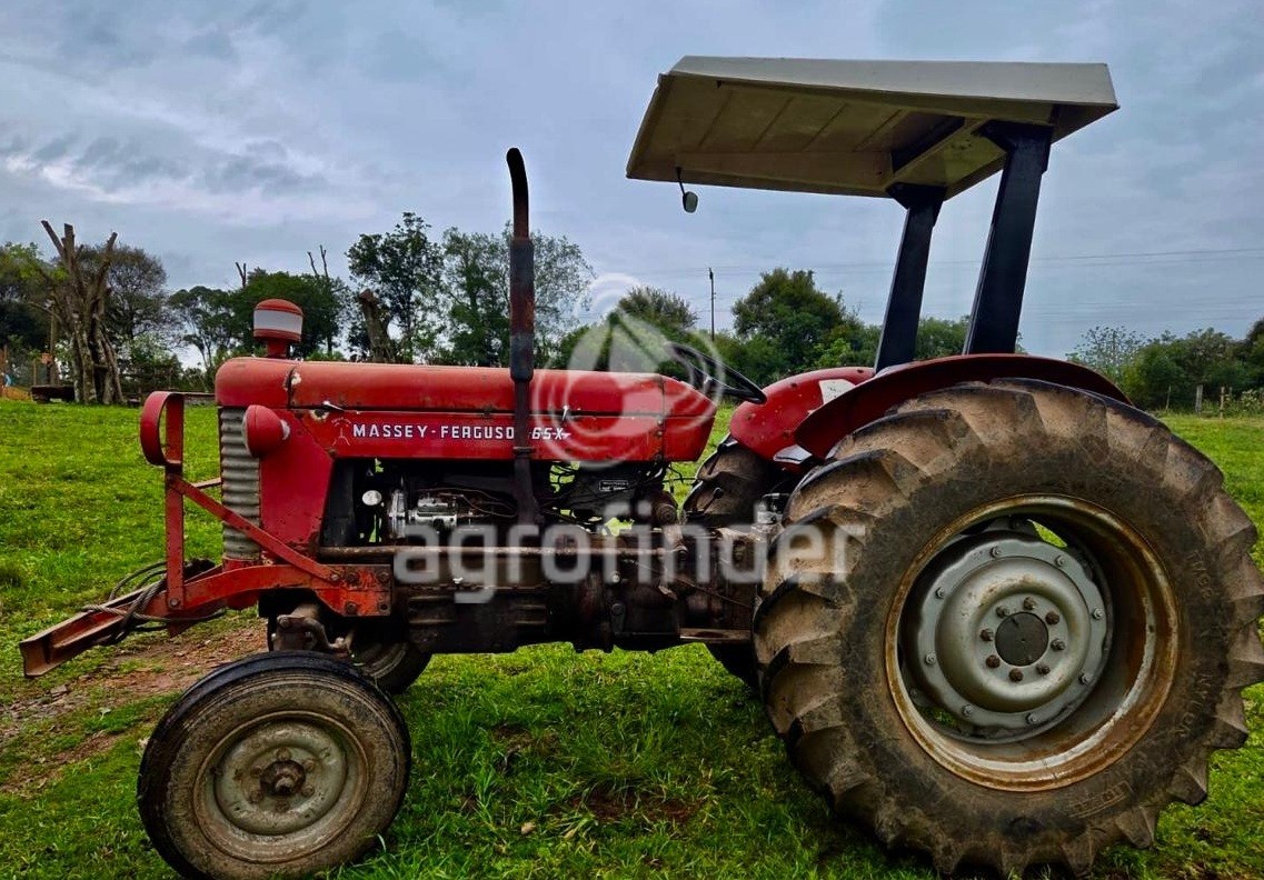 Trator Massey Ferguson 65X ano 1973