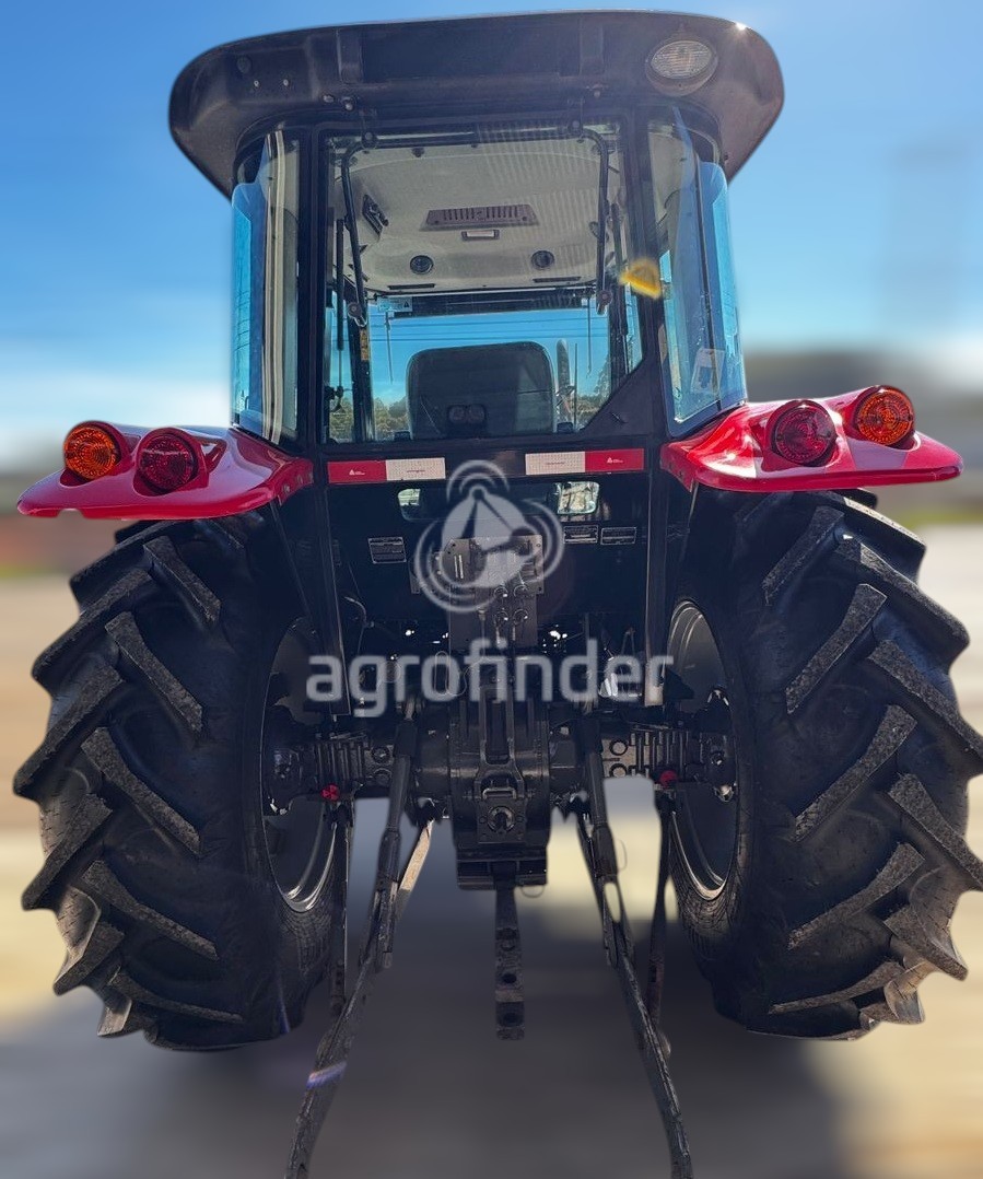 Trator Massey Ferguson  4290 ano 2015
