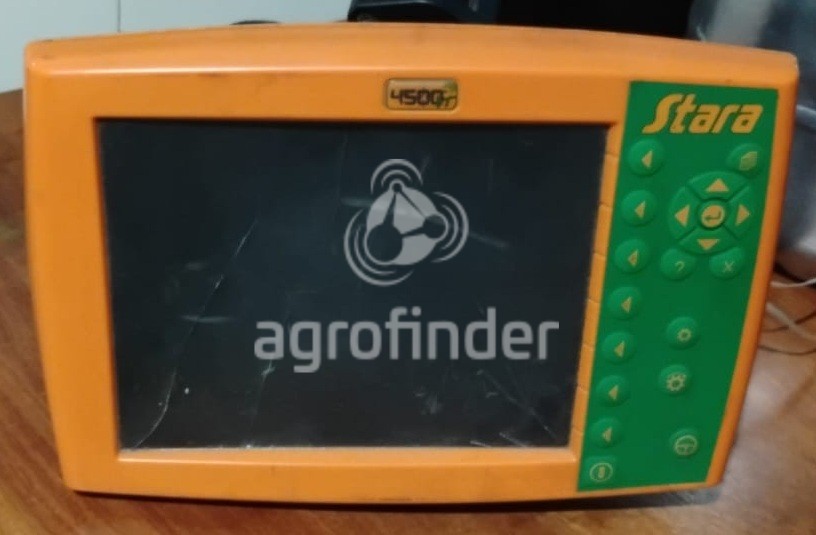 Pulverizador de Arrasto Stara Fênix 2000 Ano 2012