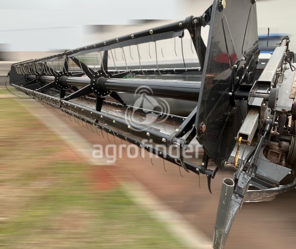 Colheitadeira Valtra  BC4500 ano 2009