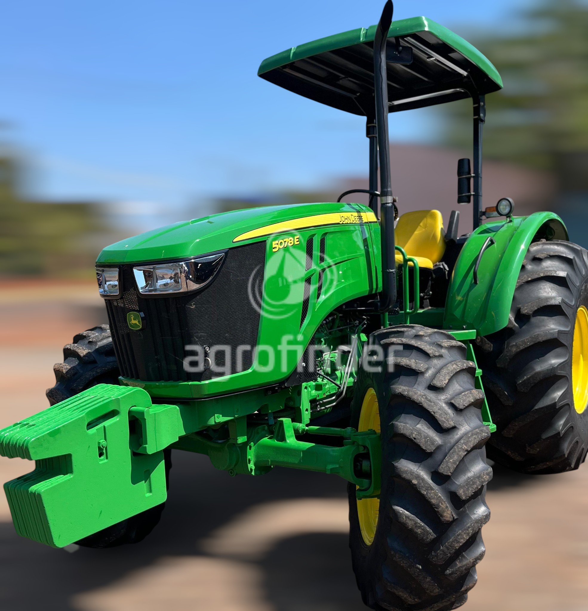 Trator John Deere 5078E ano 2023
