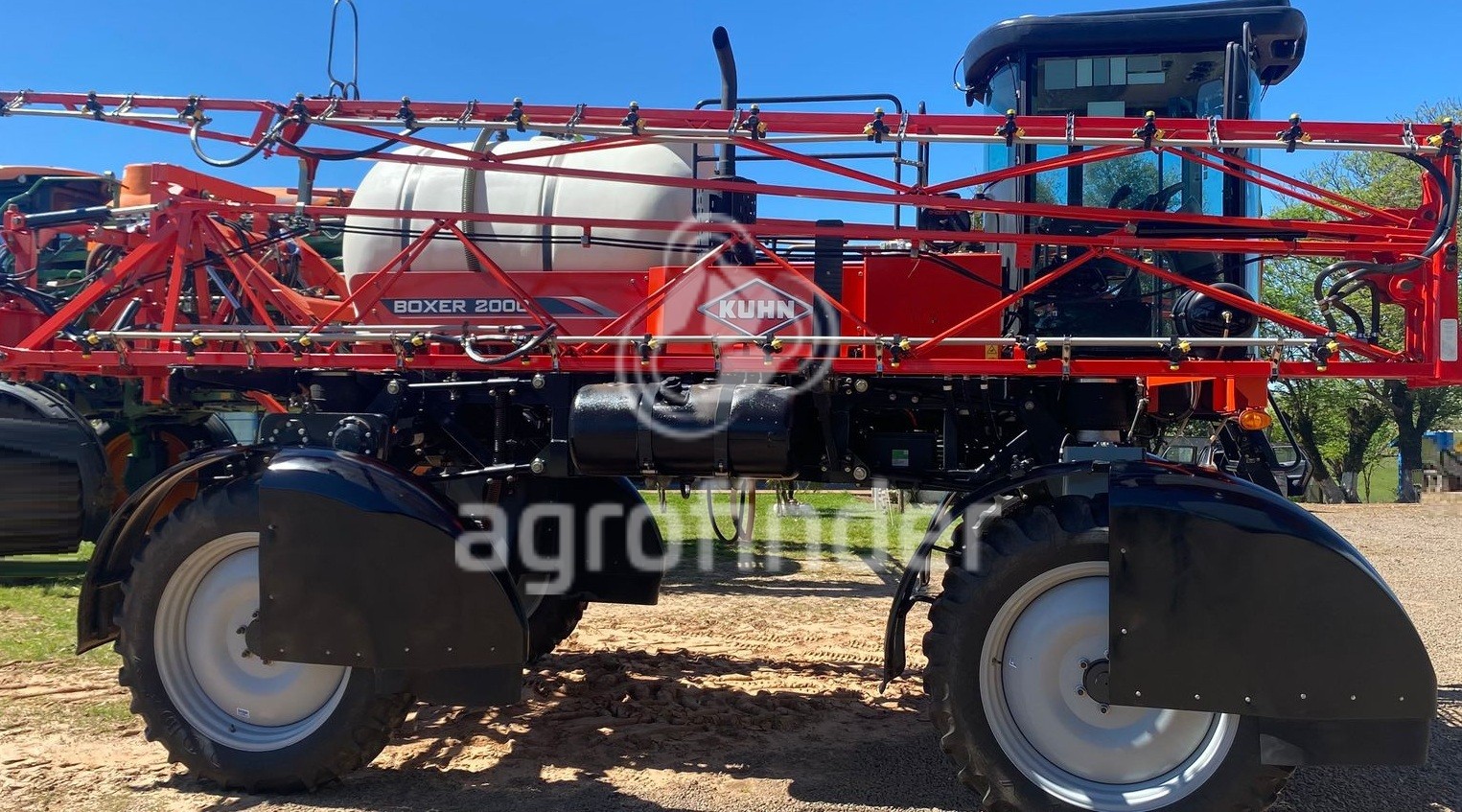 Pulverizador Autopropelido Kuhn Boxer2000 Ano 2021