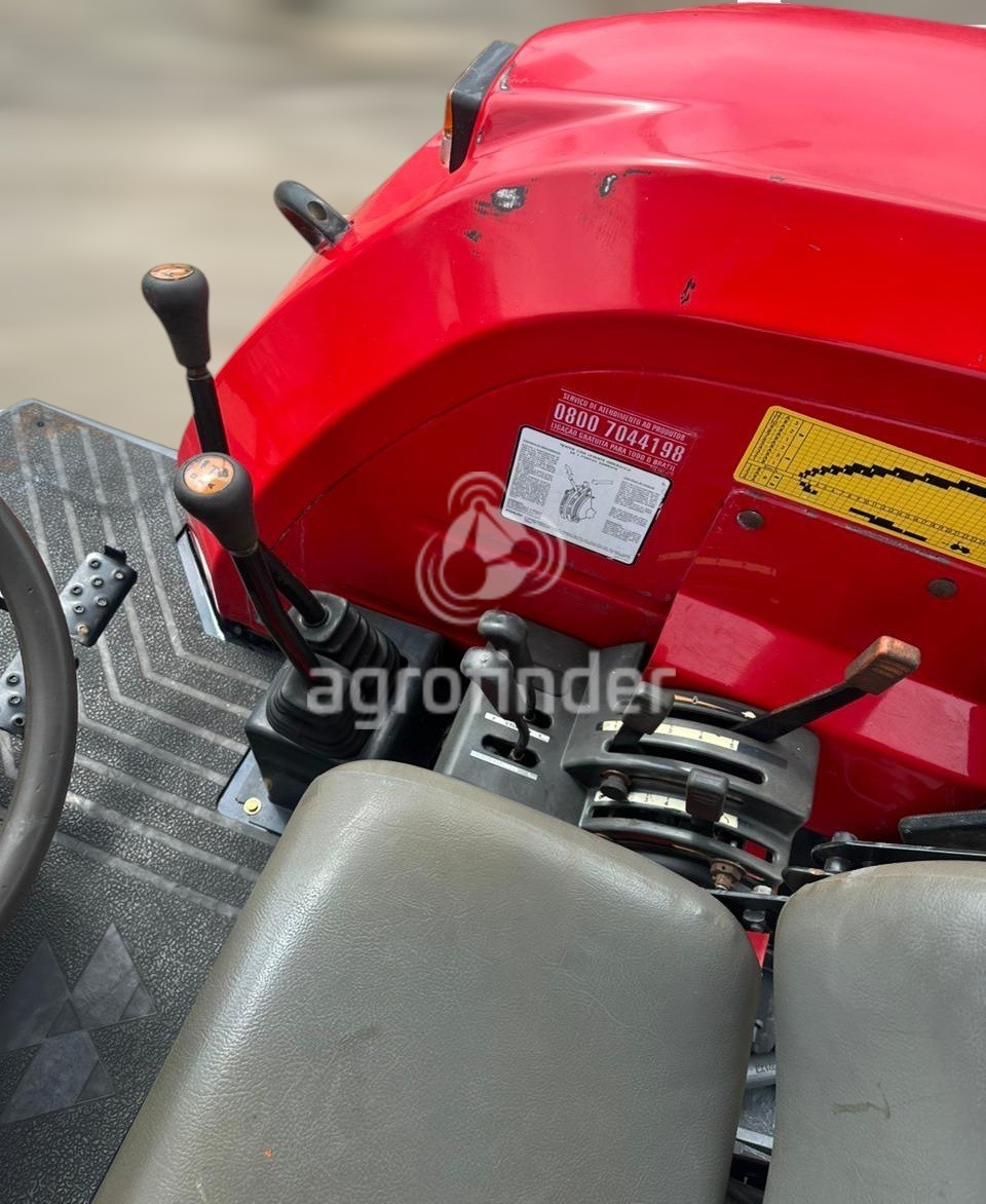 Trator Massey Ferguson 4292HD ano 2017