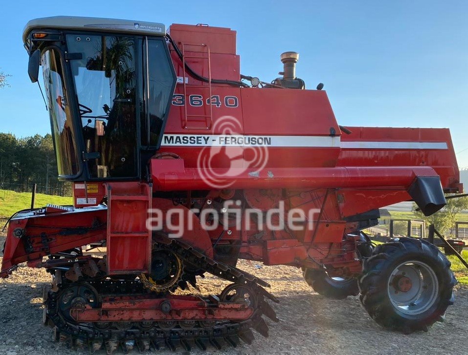 Colheitadeira Massey Ferguson 3640 Ano 1988