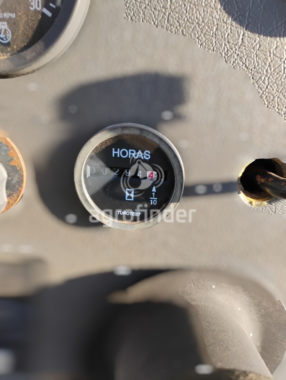 Trator Valtra BF75 Ano 2012