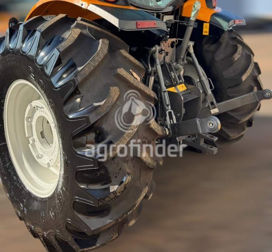 Trator Valtra A124 ano 2023