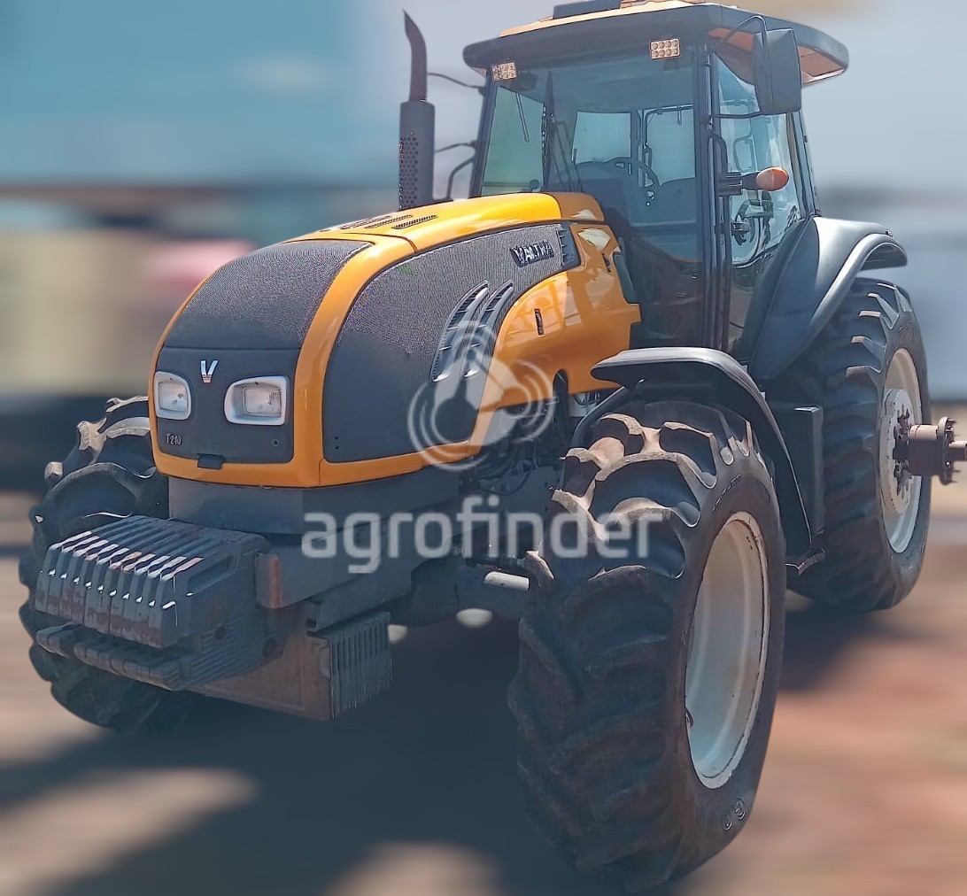 Trator Valtra BT210 ano 2013