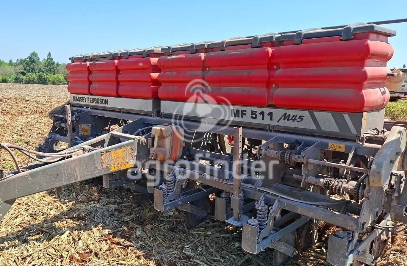 Plantadeira de Verão Massey Ferguson MF511 ano 2014