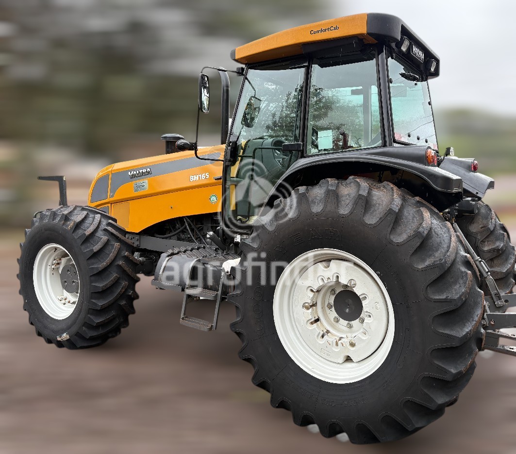 Trator Valtra BH165 Ano 2014