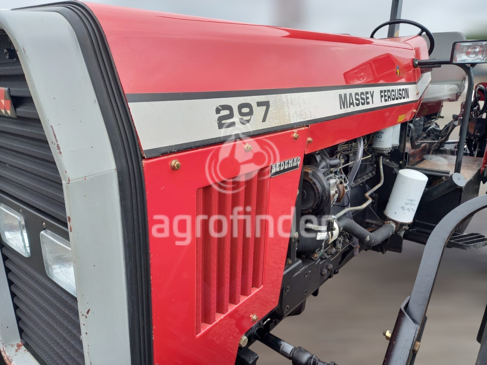 Trator Massey Ferguson 297 ano 2002