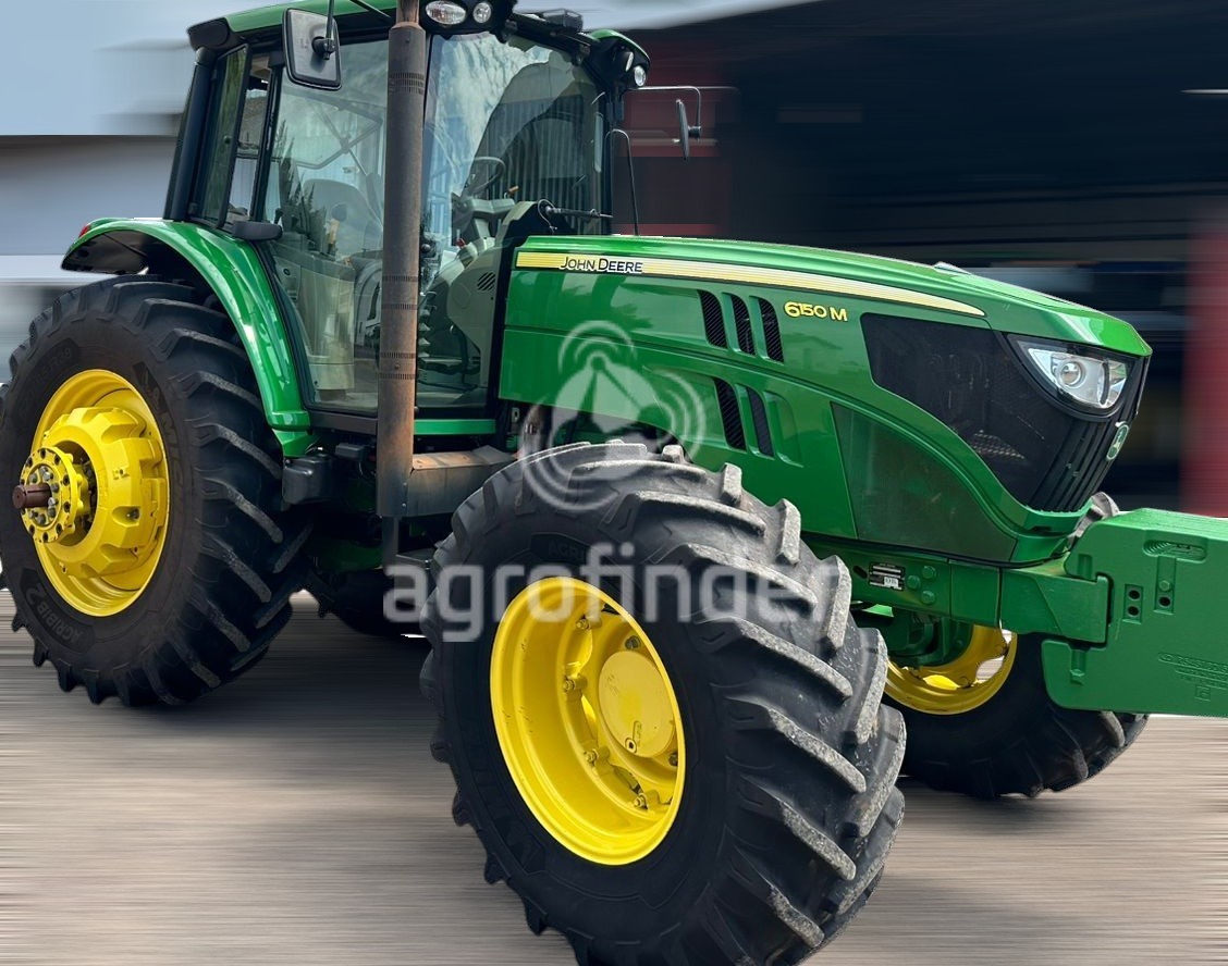 Trator John Deere 6150M 2021