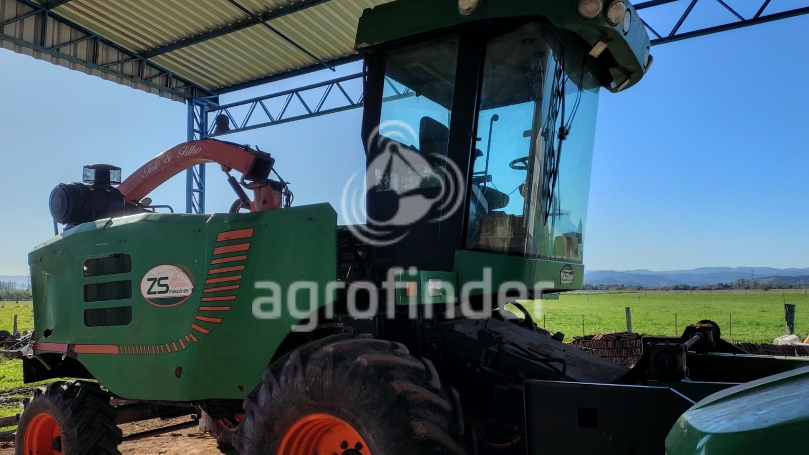 Colhedora de Forragem  ZS 2010 Ano 2018