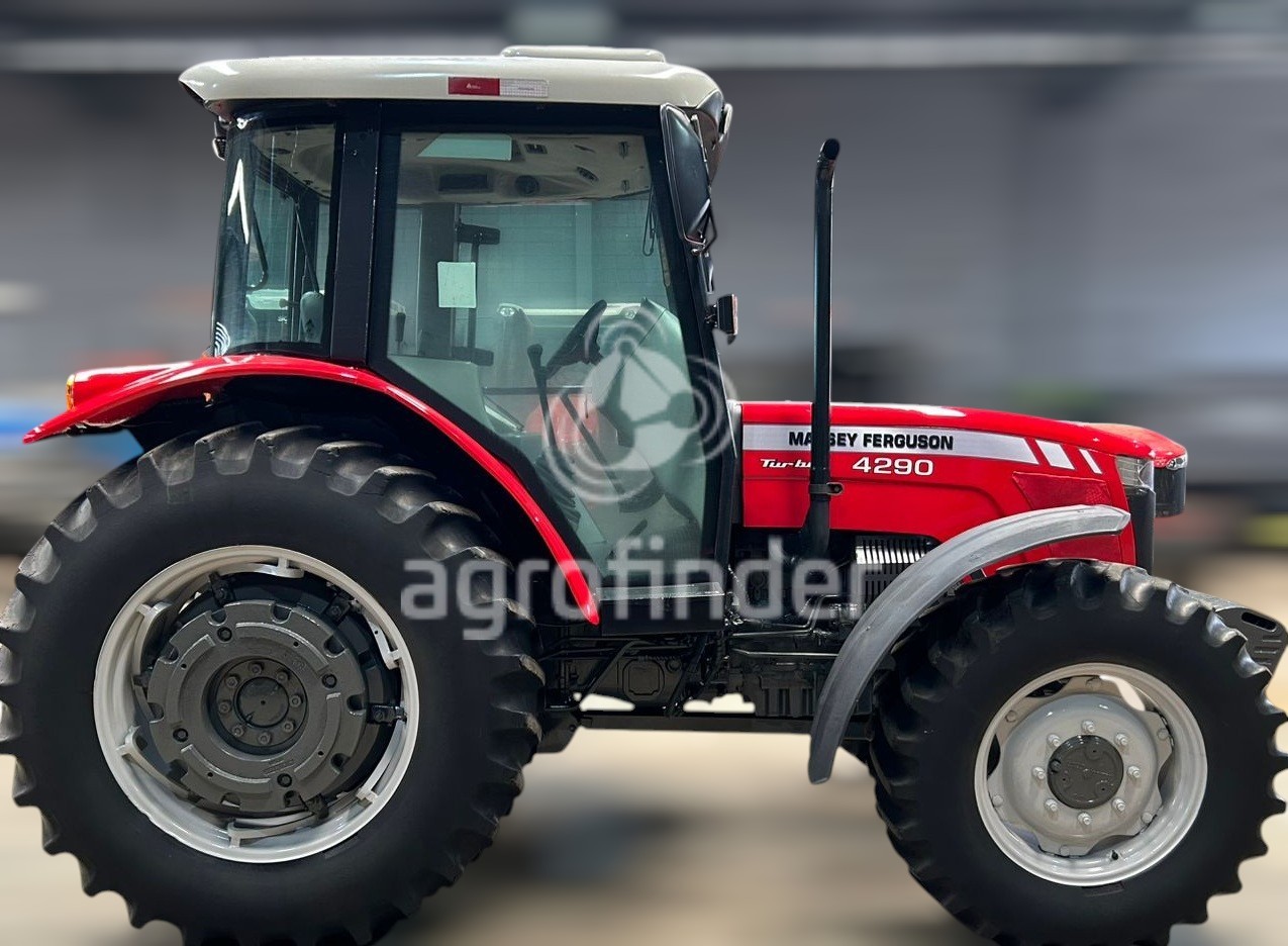 Trator Massey Ferguson 4290 ano 2013