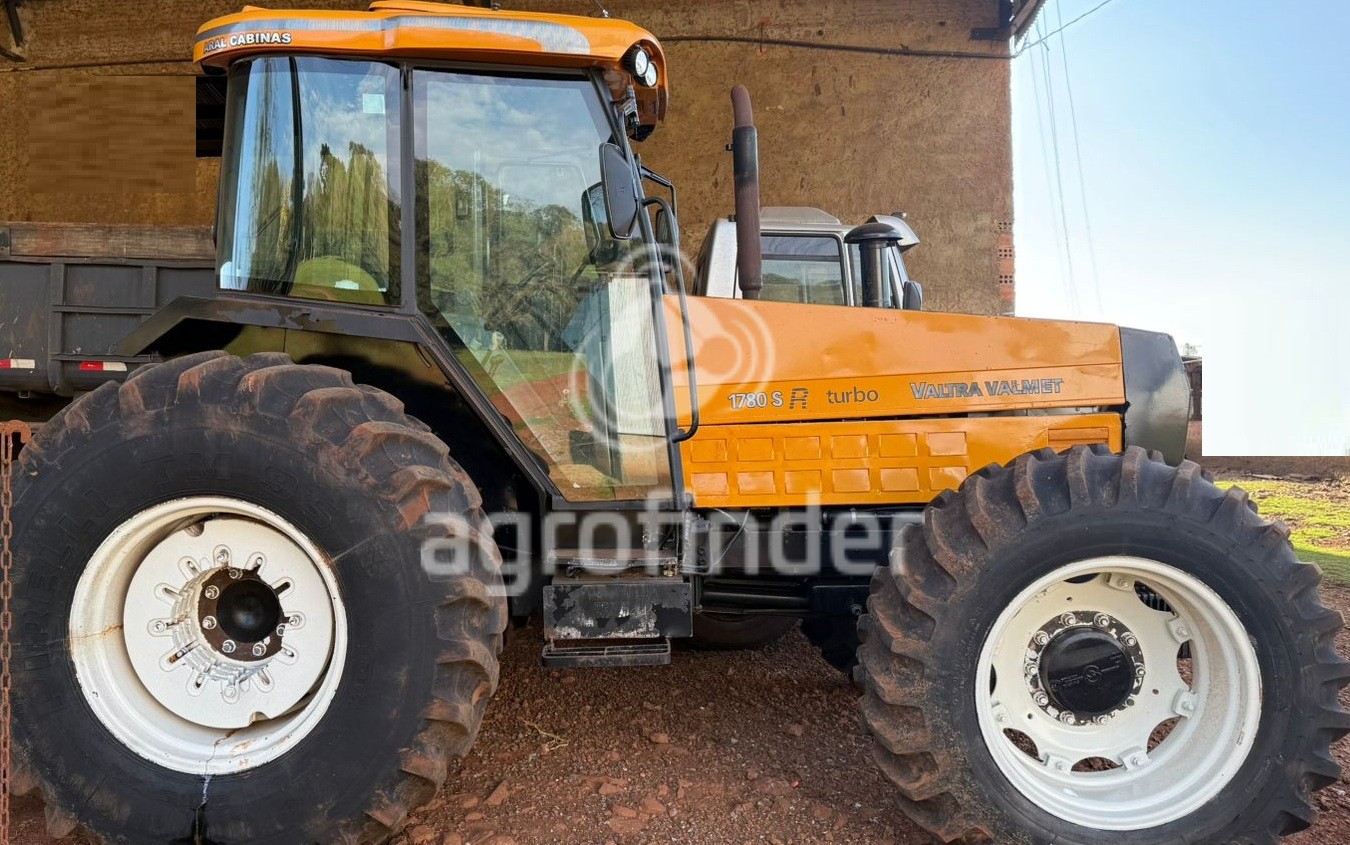 Trator Valtra 1780R ano 2002