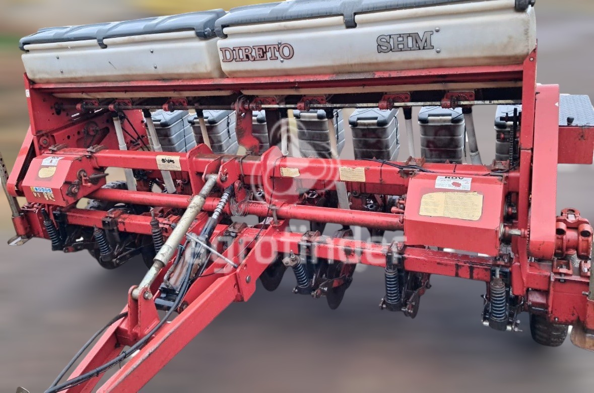 Plantadeira de Verão Semeato SHM15/17 ano 2012